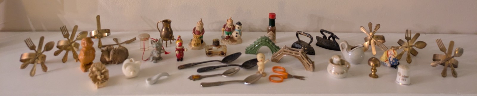 Lot Of Miscellaneous Vintage Figurines & More (34)