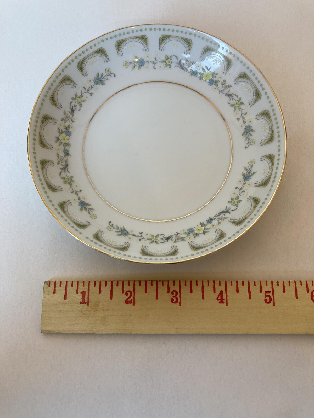 Fine China Plate Floral Border Gold Trim La Hacienda Single