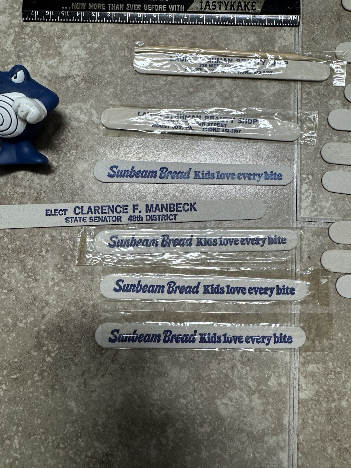 Vintage Junk Drawer Lot Sunbeam Bread Tastykake Reagan Advertisement Pokémon