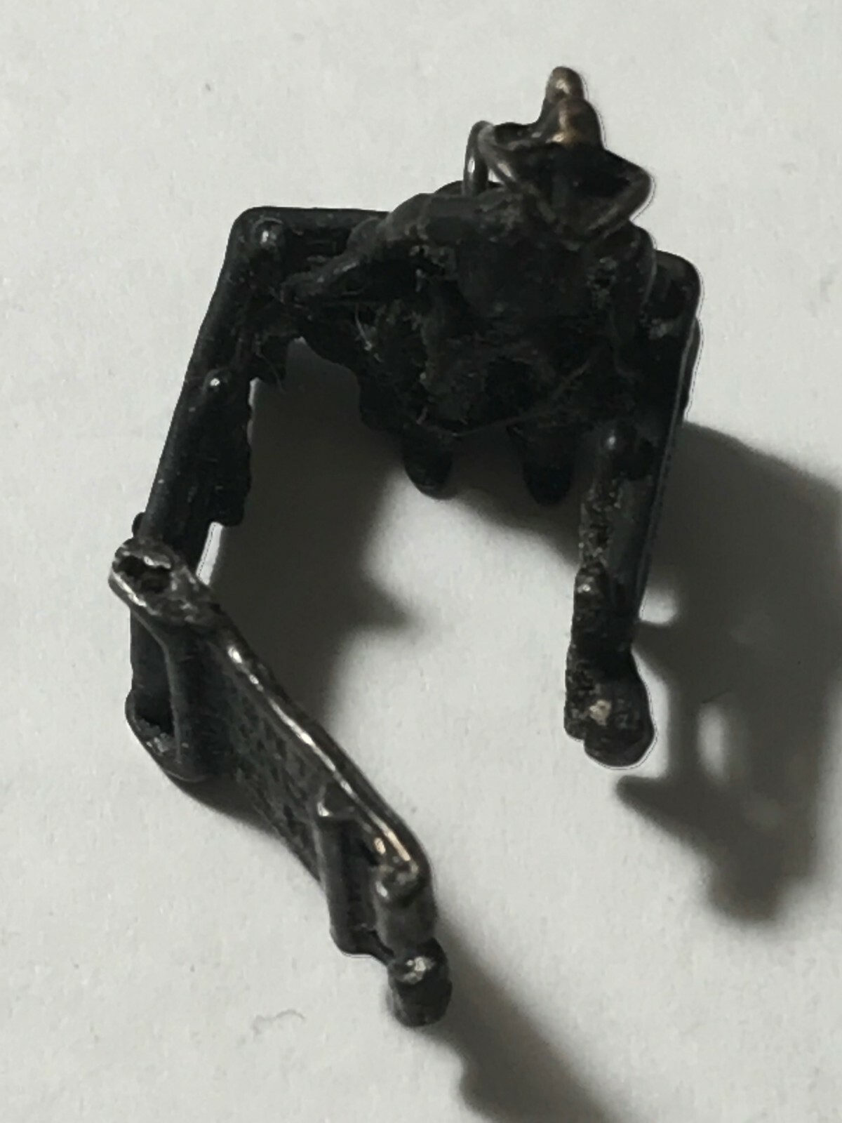 COLLECTABLE EXTRAVAGANZA Vintage DON’T FENCE ME IN CHARM sterling Silver SS-132