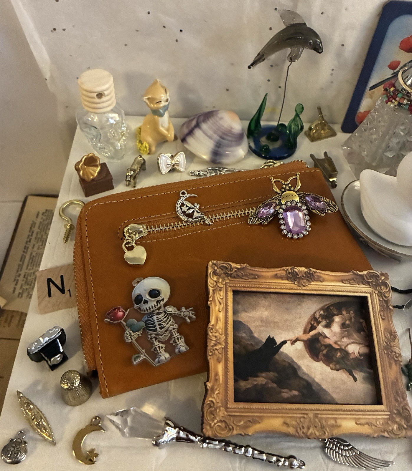 Vtg Now Michelangelo Cat Painting Goth Skull Wallet Charms Junk Drawer Art Lot