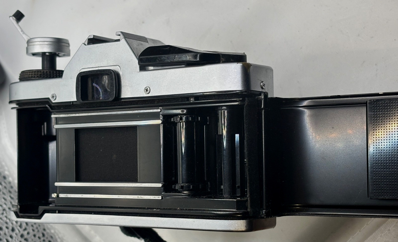 OLYMPUS OMG 35mm Film Camera w Zuiko with 50mm f3.5 Macro Lens, Tested
