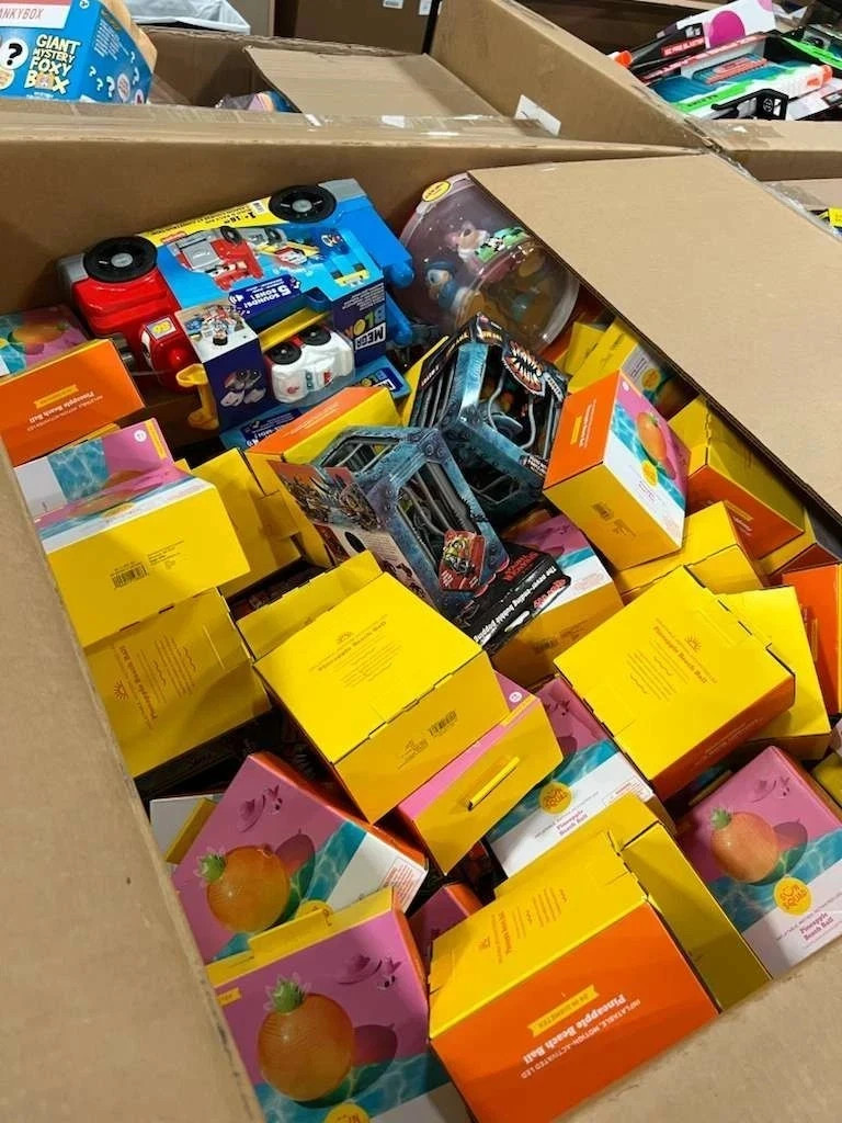 General Mixed Goods Box – Liquidation Deal Lot – Fast Handling