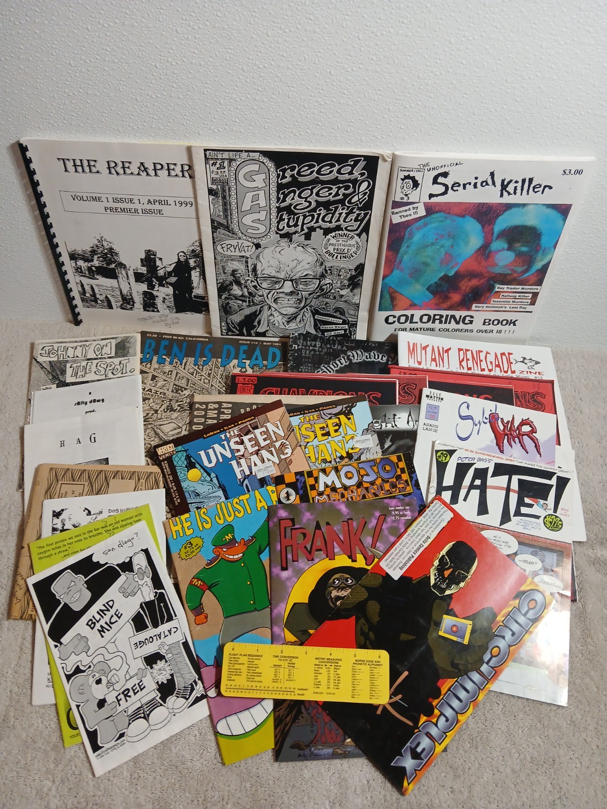 JUNK DRAWER LOT OF 20+*DC/INDEPENDENT*COMIC BOOKS*MAGAZINES*BOOKS+MORE*SP*SAI