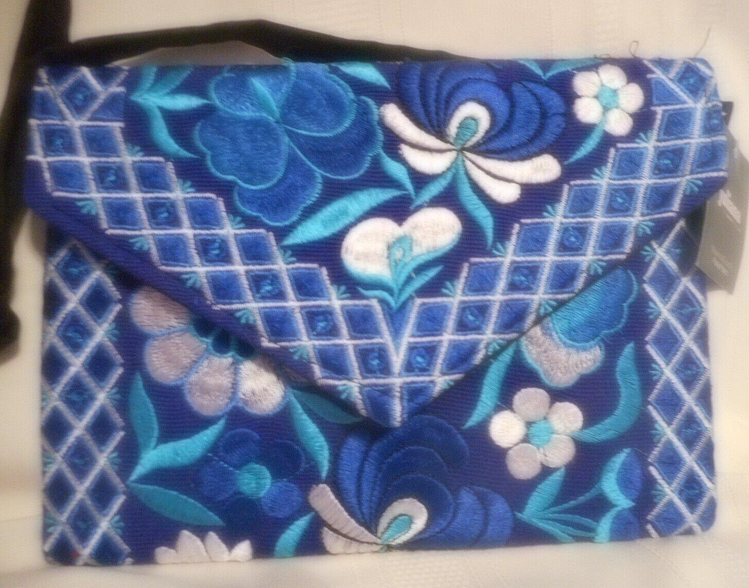 NWT PRETTY JULIANA PURSE W STRAP PRETTY SHADES OF BLUE 9.5″ L & 7″TALL MEXICO