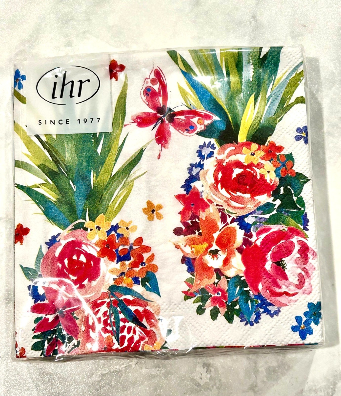 IHR Ideal Home Range PINEAPPLE BAR Party Napkins Disposable 3-Ply NEW Pkg of 20