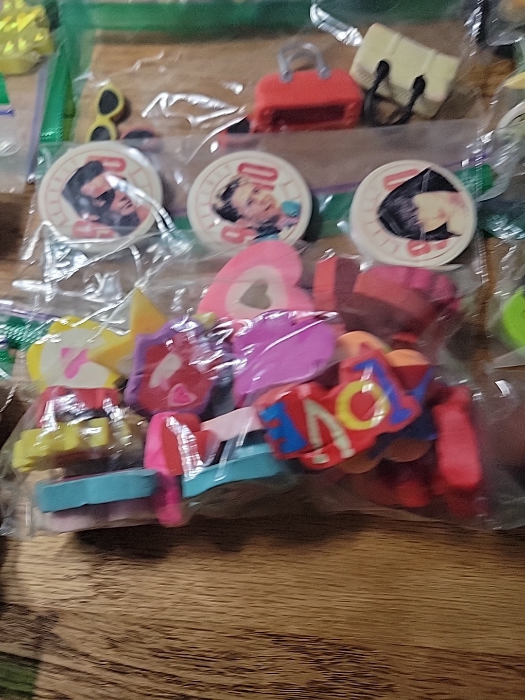 Lot Of 125+ Vintage Novelty Erasers And A Few Figurines Pre-Sorted by Like Items