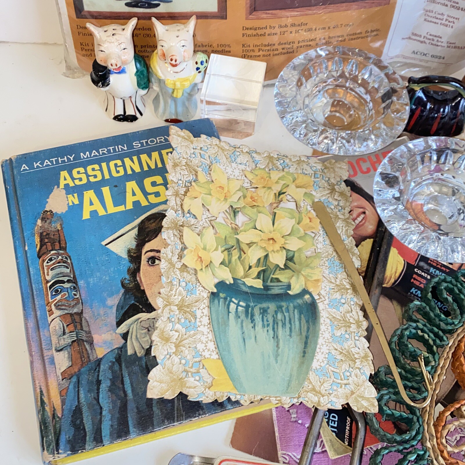 Grandma’s Vintage Junk Drawer Lot-Crafts Knick Knacks Kitchen Crystal Home Decor