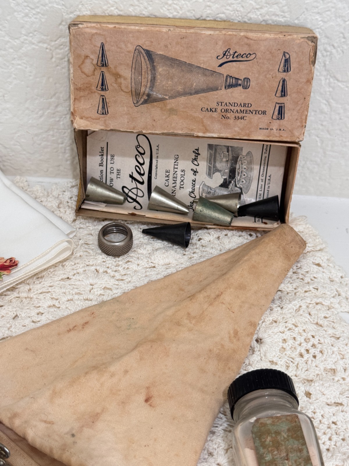 Vtg Vanity Junk Drawer Lot Scented Fan Gloves Powder Bottle Rhinestone Box Reck
