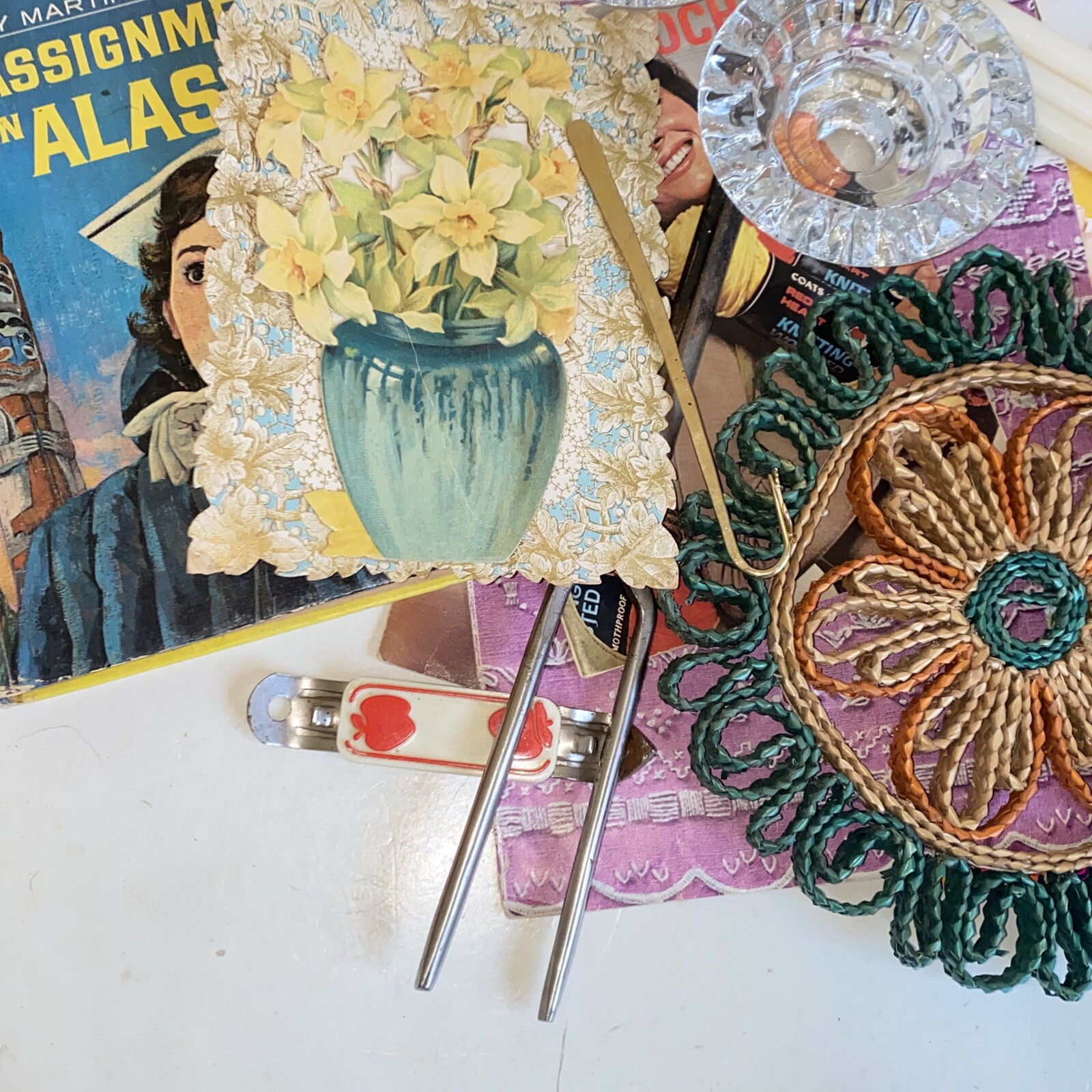 Grandma’s Vintage Junk Drawer Lot-Crafts Knick Knacks Kitchen Crystal Home Decor