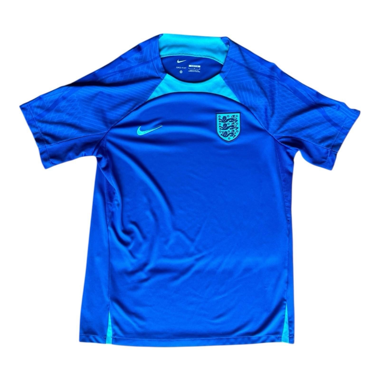 ENGLAND NATIONAL TEAM TRAINING FOOTBALL SHIRT JERSEY 2022/23 BLUE PRE-MATCH L