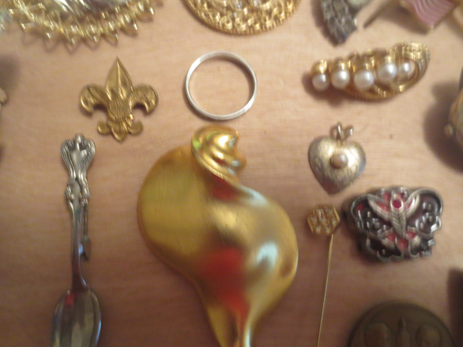 junk drawer lot jewelry lot OLD STERLING ring old signed LISNER item old heart