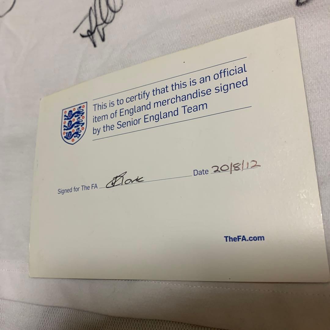England Soccer Player Signed Polo Shirt Umbro White England Emblem Used