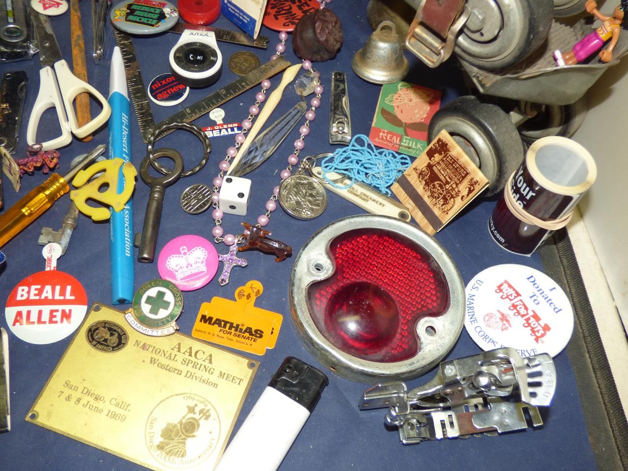 VINTAGE JUNK DRAWER LOT 85+ ITEMS (LOT I)