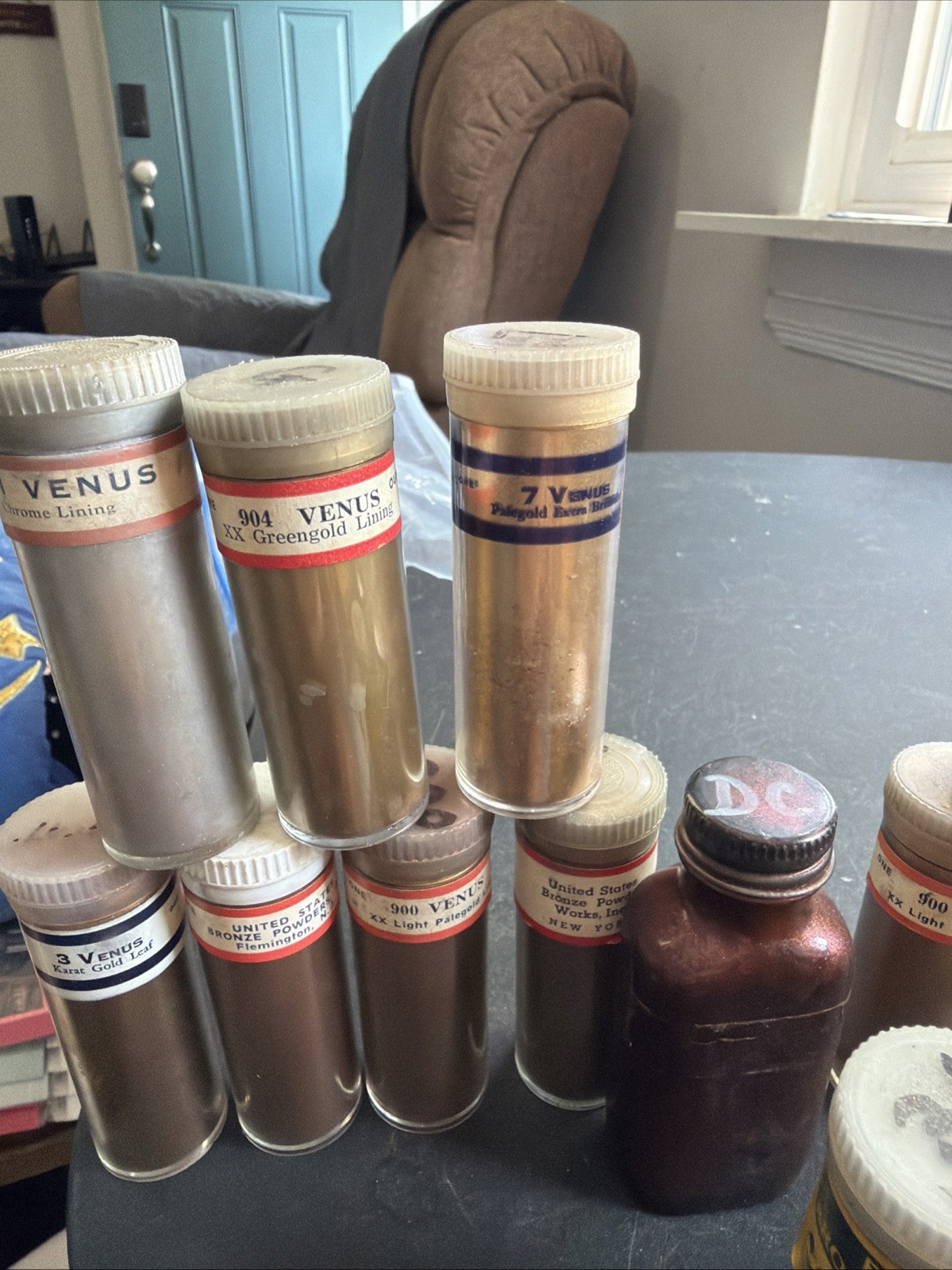 Miscellaneous Lot Of 18 Vintage Venus, Baer, Puritan Paint Powders. Read Below