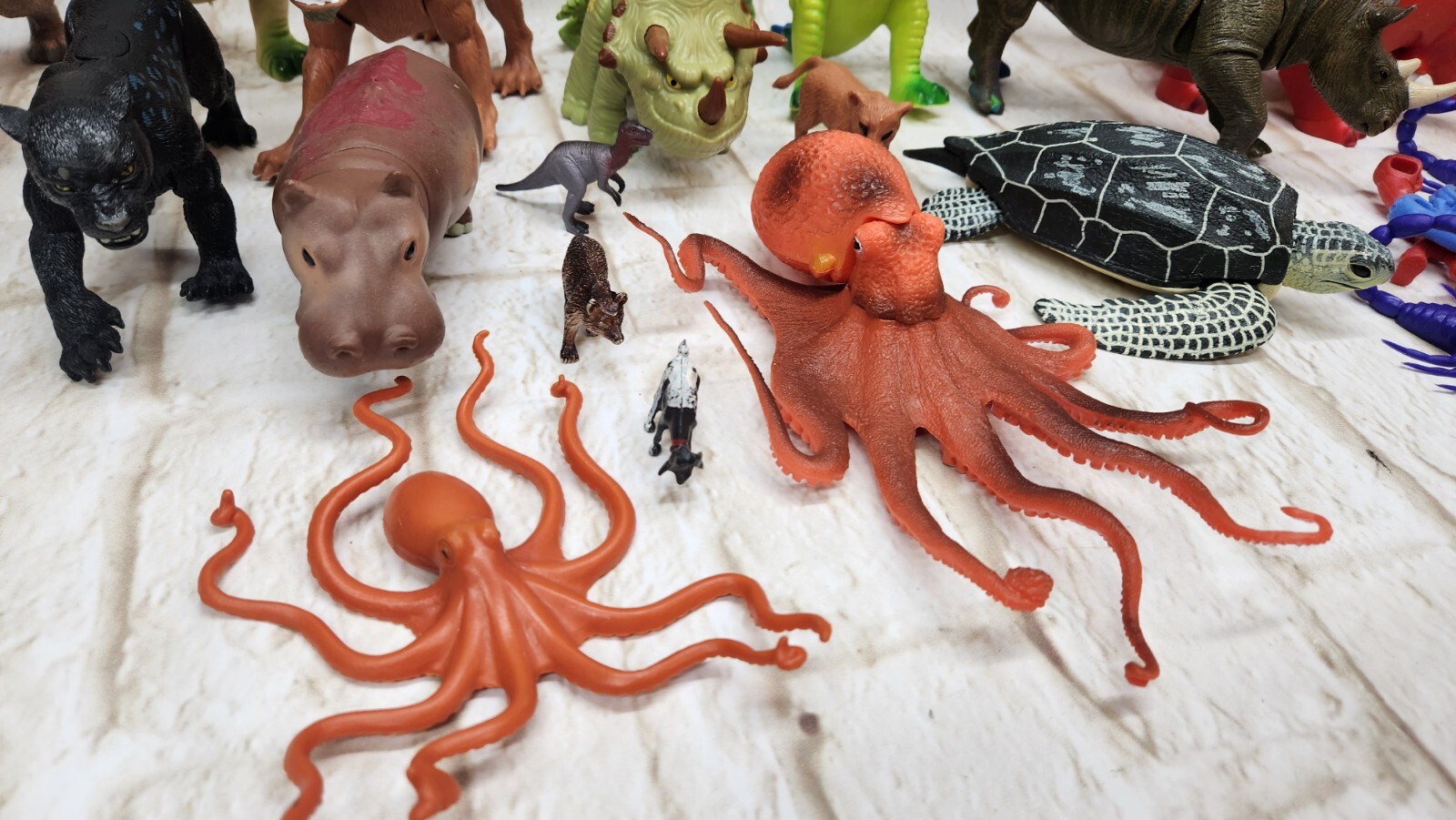 Junk Drawer Animal & Dinosaur Toy Lot of 19 + Plastic & Rubber Figures