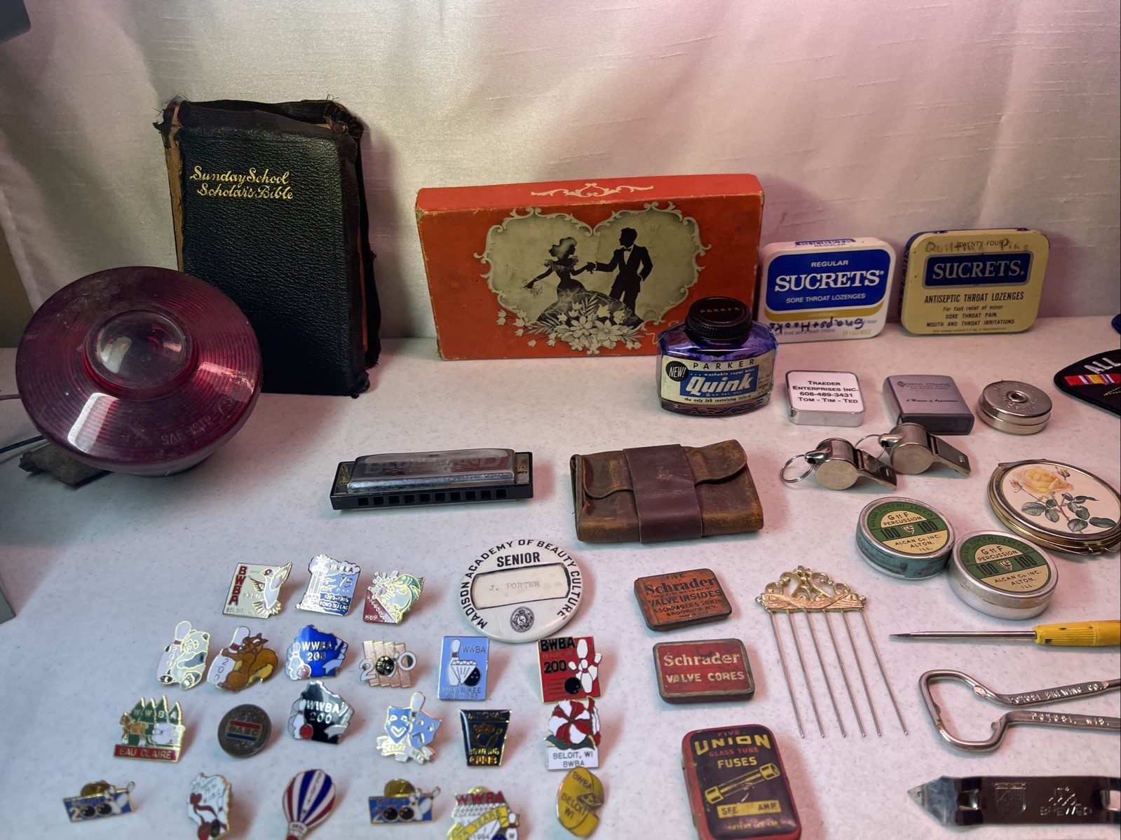 VINTAGE JUNK DRAWER LOT KNIVES, HARMONICA JEWELRY ADVERTISING SCOUTS WHEAT PENNY