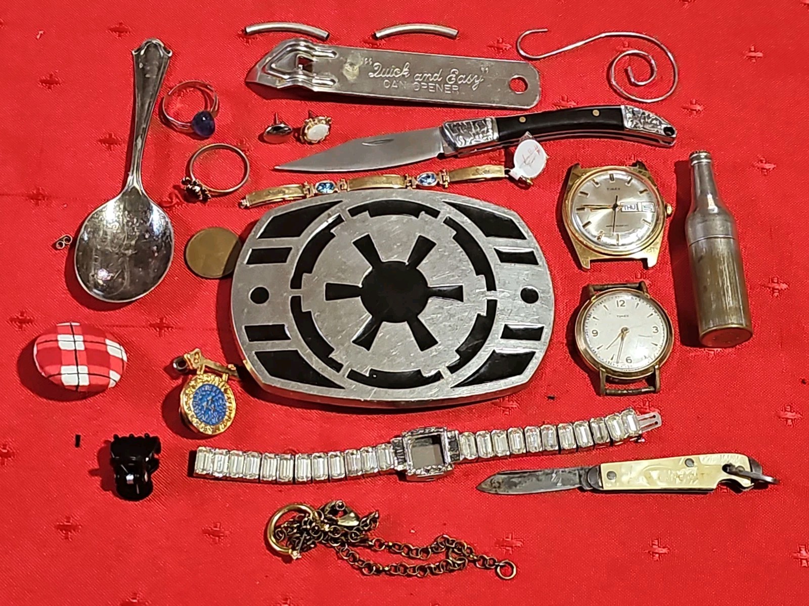 Vintage Junk Lot Timex Watches Pocket Knives Star Wars Belt Buckle More #57