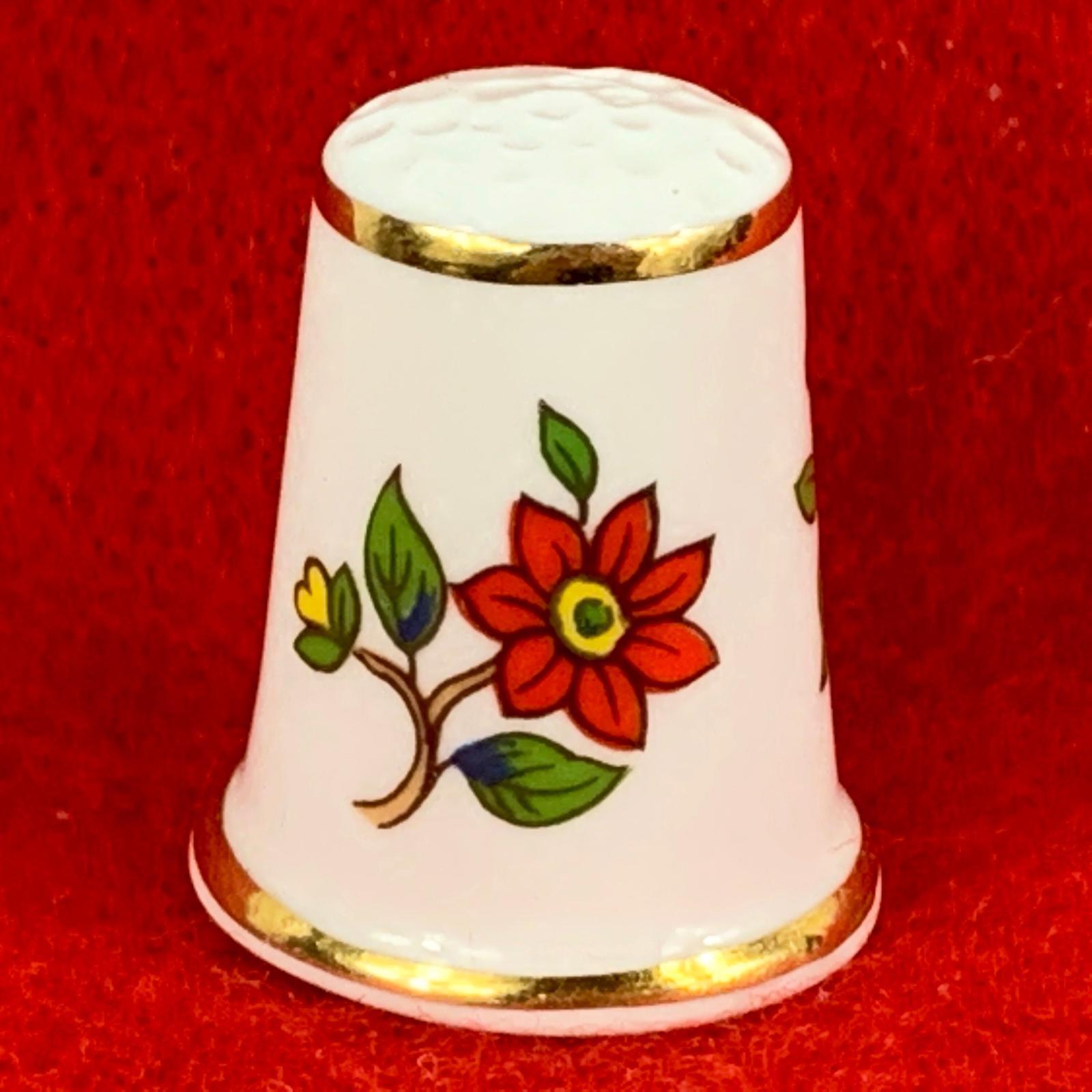 Pembroke Bird Thimble by Aynsley China England