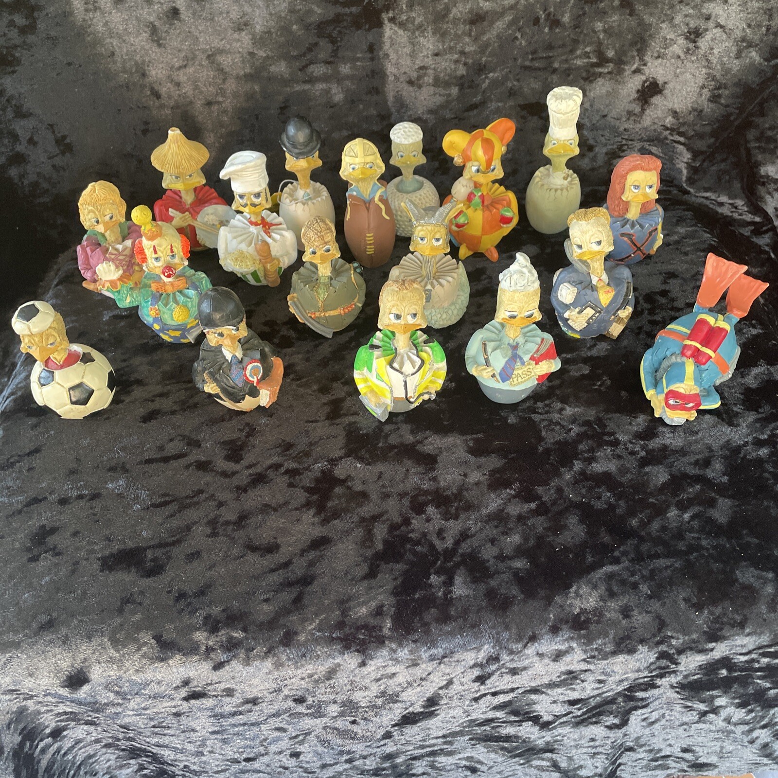 eggberts collectables Job Lot X18 See Description