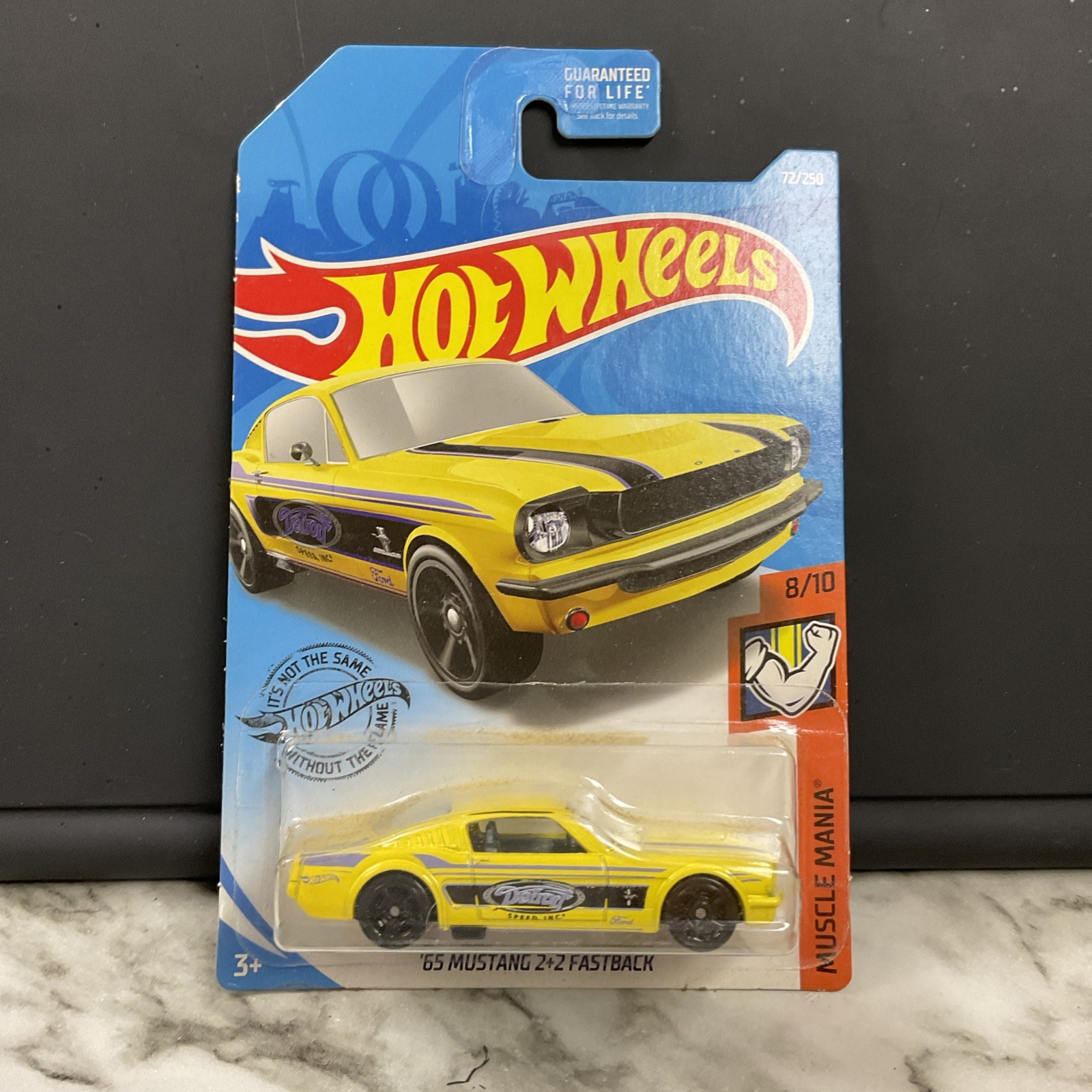 Hot Wheels ’65 Mustang 2+2 Fastback Muscle Mania #8/10 Yellow Diecast Car New