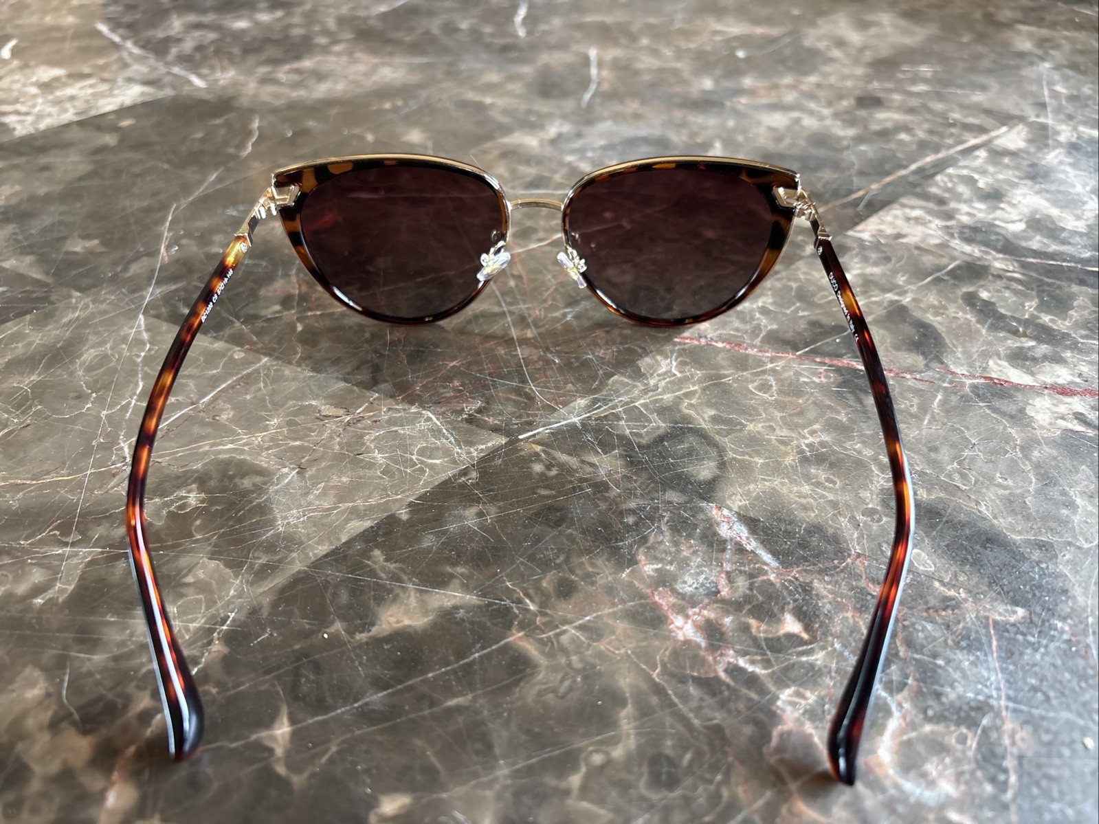 Duco Oversized Cat Eye Sunglasses for Women, Retro Polarized, DC1222 57-19-145