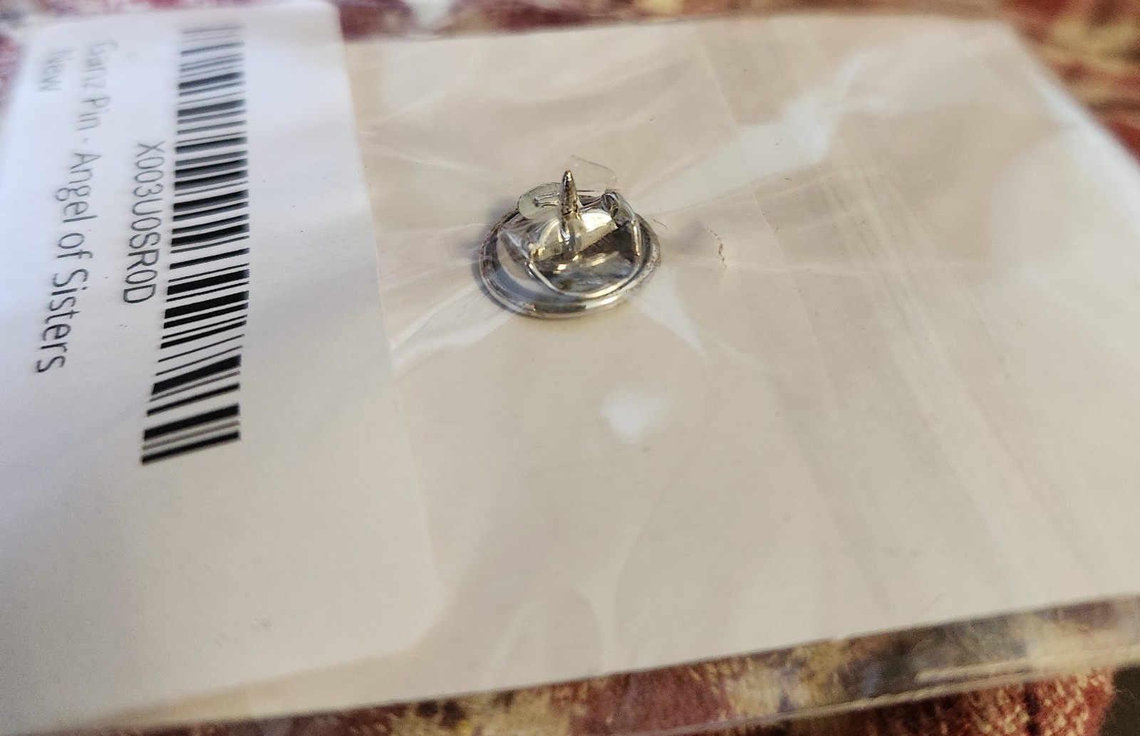 Ganz Pin – Angel of Sisters Purple and silver colored
