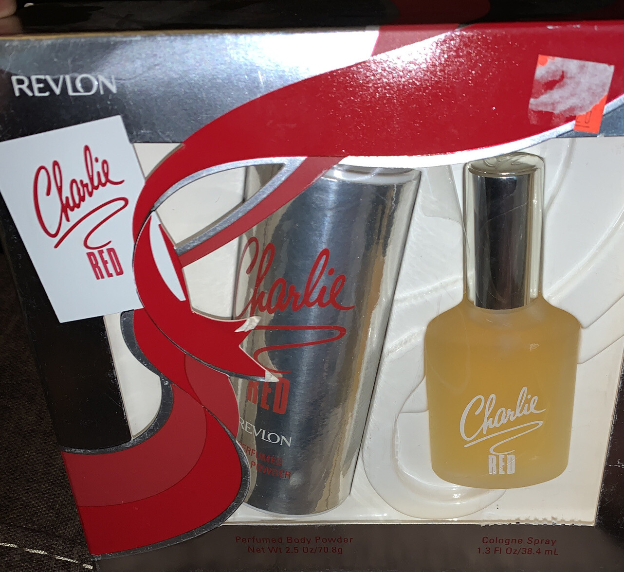 Charlie Red by Revlon Perfumed Body Powder 2.5 oz / Cologne Spray 1.3 oz set