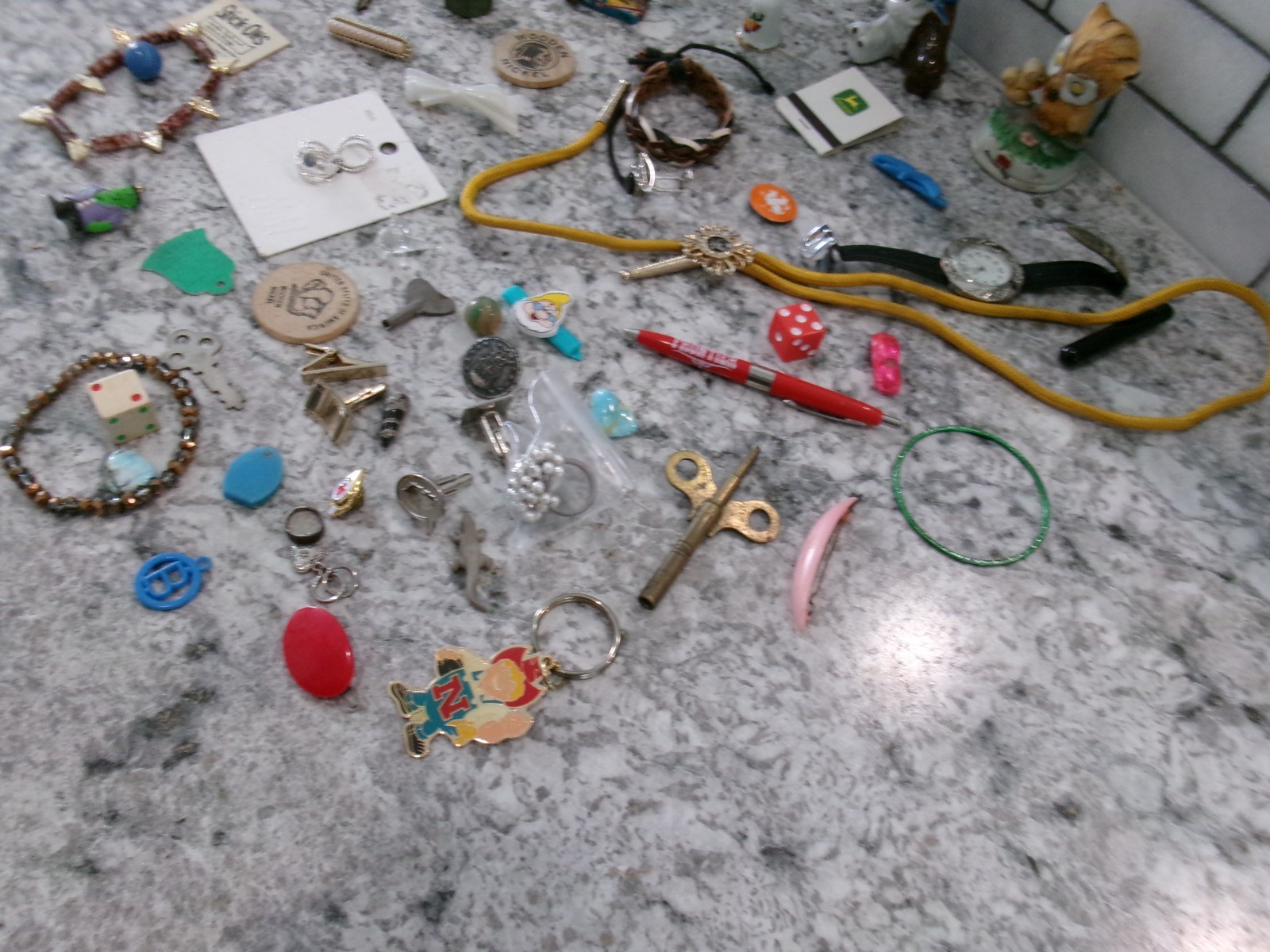 Vintage Junk Drawer/Trinket Lot, 50 Piece Lot, 1.3lbs – #4