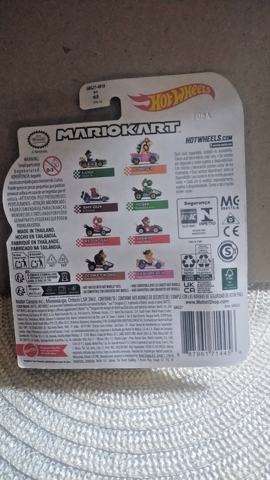 HOT WHEELS MARIOKART LUIGI MACH 8 DIECAST 1:64 SCALE NEW MATTEL