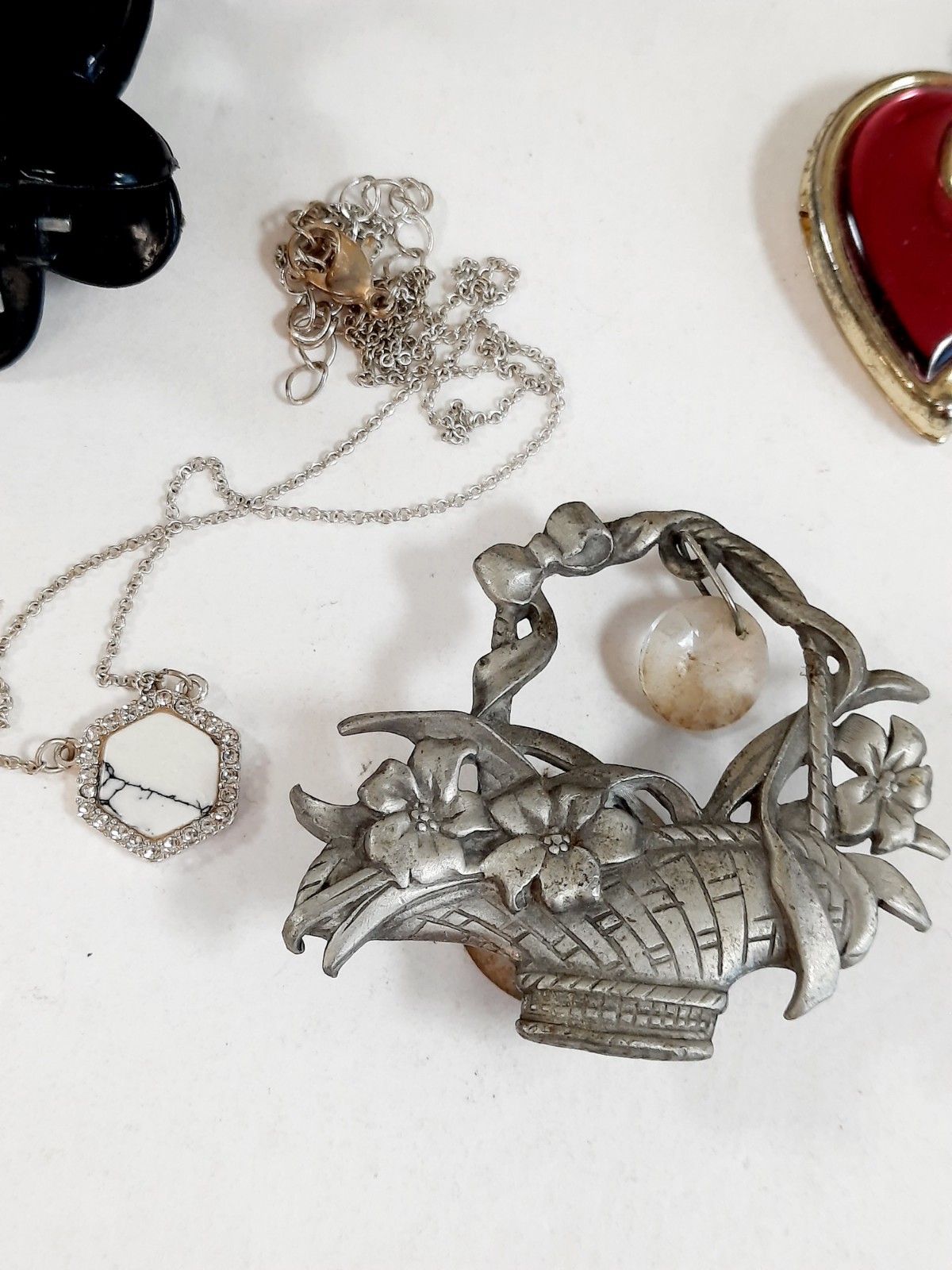 Junk Drawer Lot Women’s Silver Basket Jewelry Collectables Glass Ring Holder