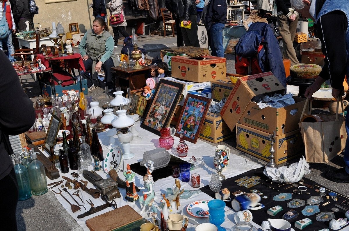 1 lb. “Junk Drawer” Lot for Treasure Seekers-coins, cards,smalls, #7TG