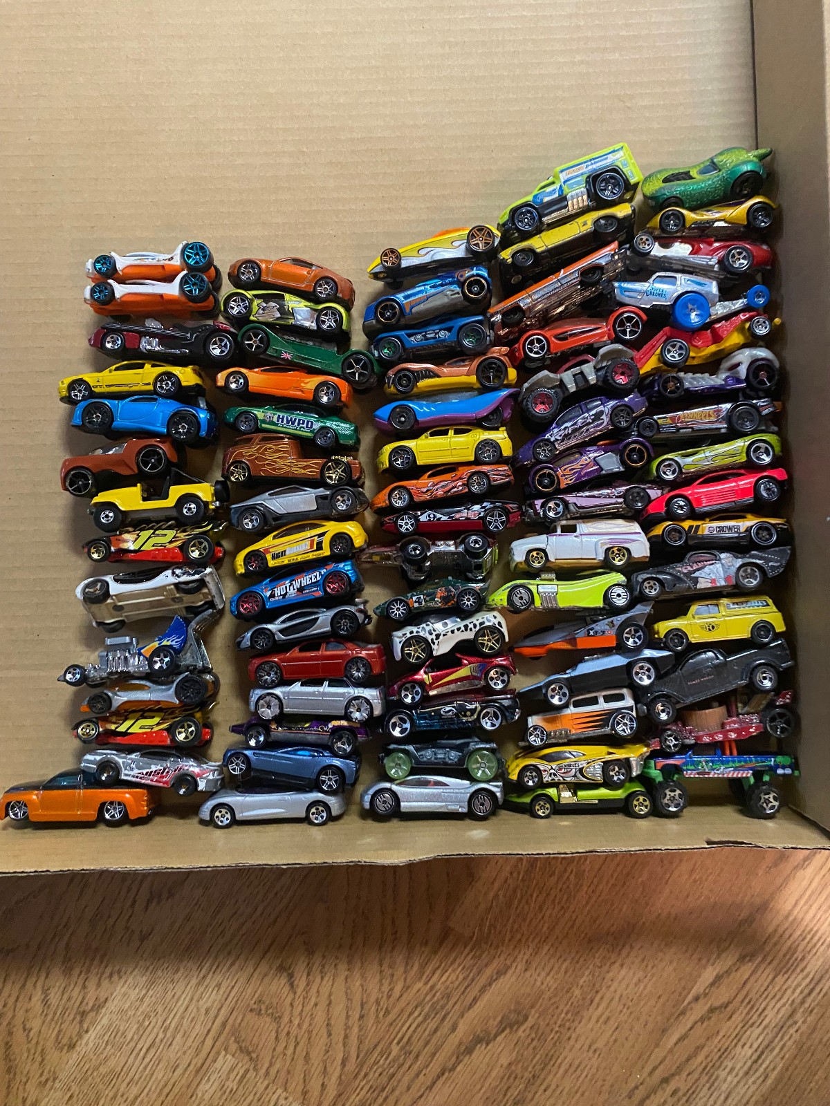 Huge Hot Wheels Toy Car Truck Some Vintage Collection Lot of 74 Vehicles Cars