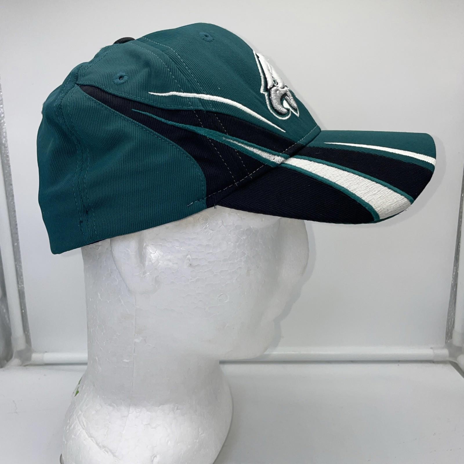 Philadelphia Eagles Hat Cap Fitted One Size Green Black NFL Football Reebok Mens