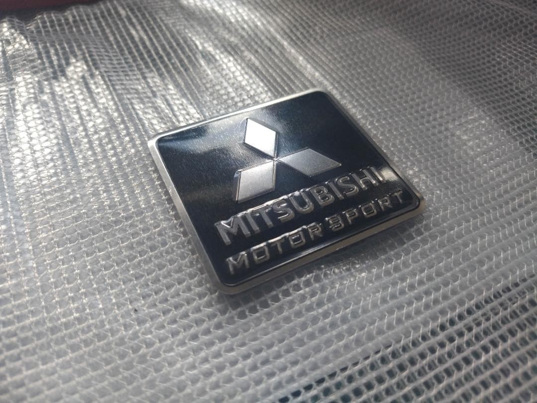 MITSUBISHI Emblem Plate Black