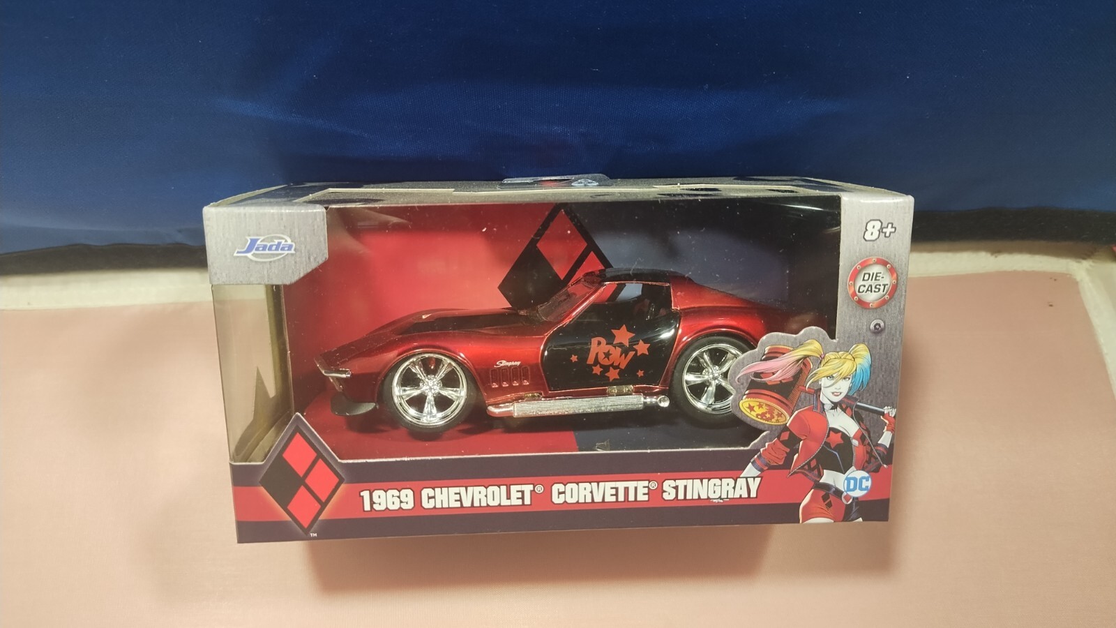 DC Harley Quinn 1969 Chevrolet Corvette Stingray Diecast 1:32 Scale