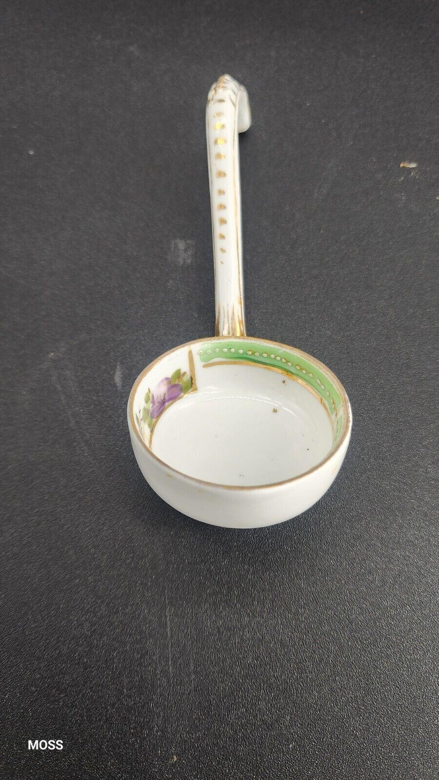 Woodland Violet Tuscan Fine English Bone China Spoon Gold Trim