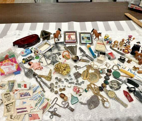 10 LB Estate Liquidation Box Lot, mixed items old & new-#86M11