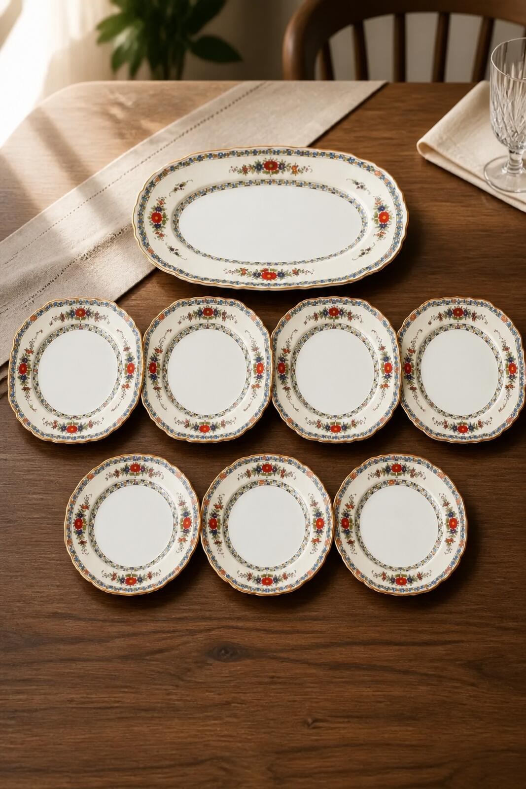 Wedgwood Somerset England 8 Pc Lot Platter 4 Plates 3 Desser