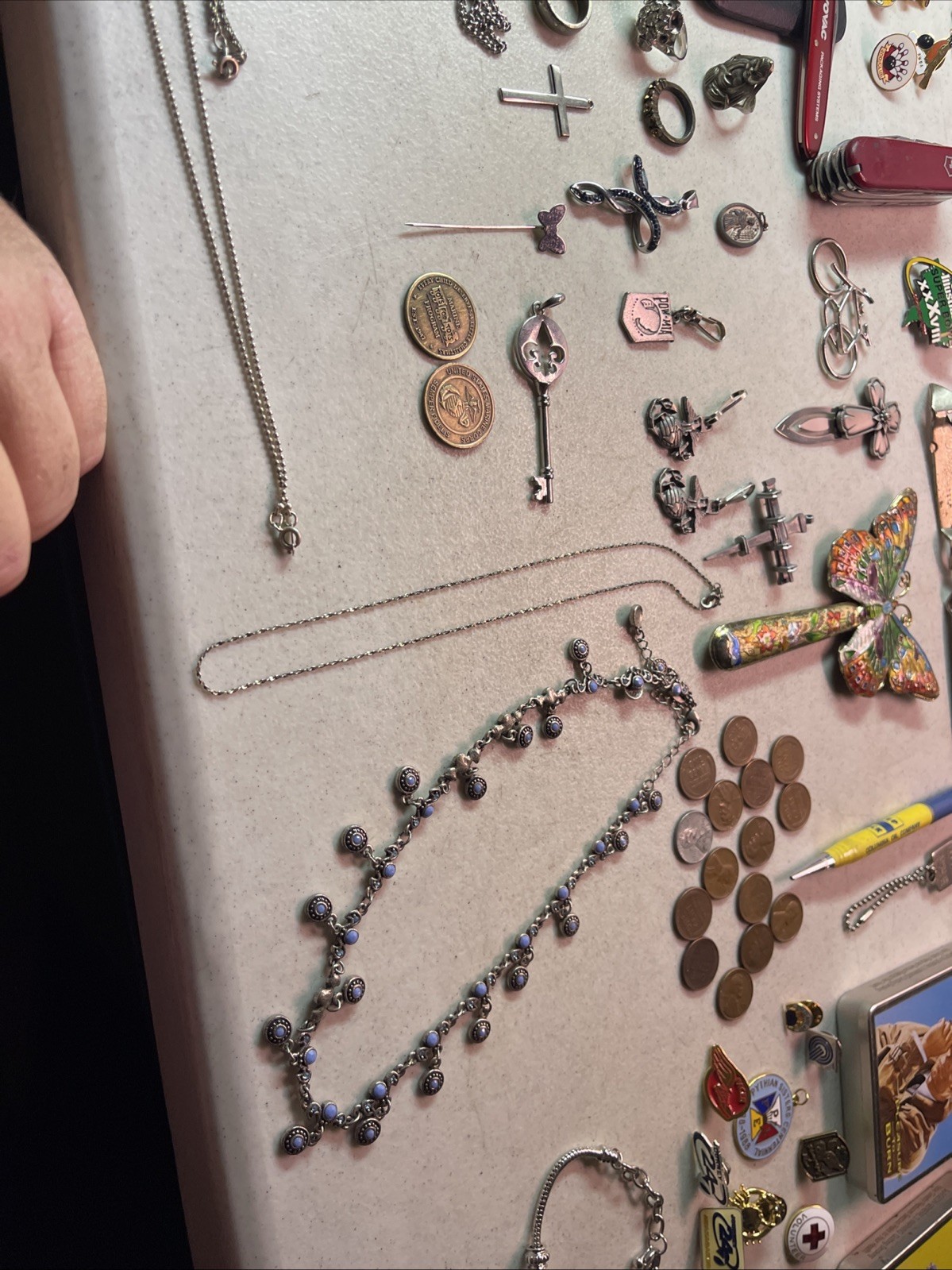 VINTAGE JUNK DRAWER LOT KNIVES, HARMONICA JEWELRY ADVERTISING SCOUTS WHEAT PENNY