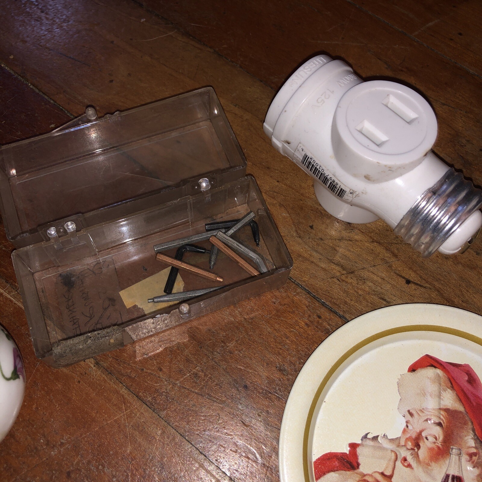 junk drawer lot of misc items – Violet China / Beef King Tokens / Coasters