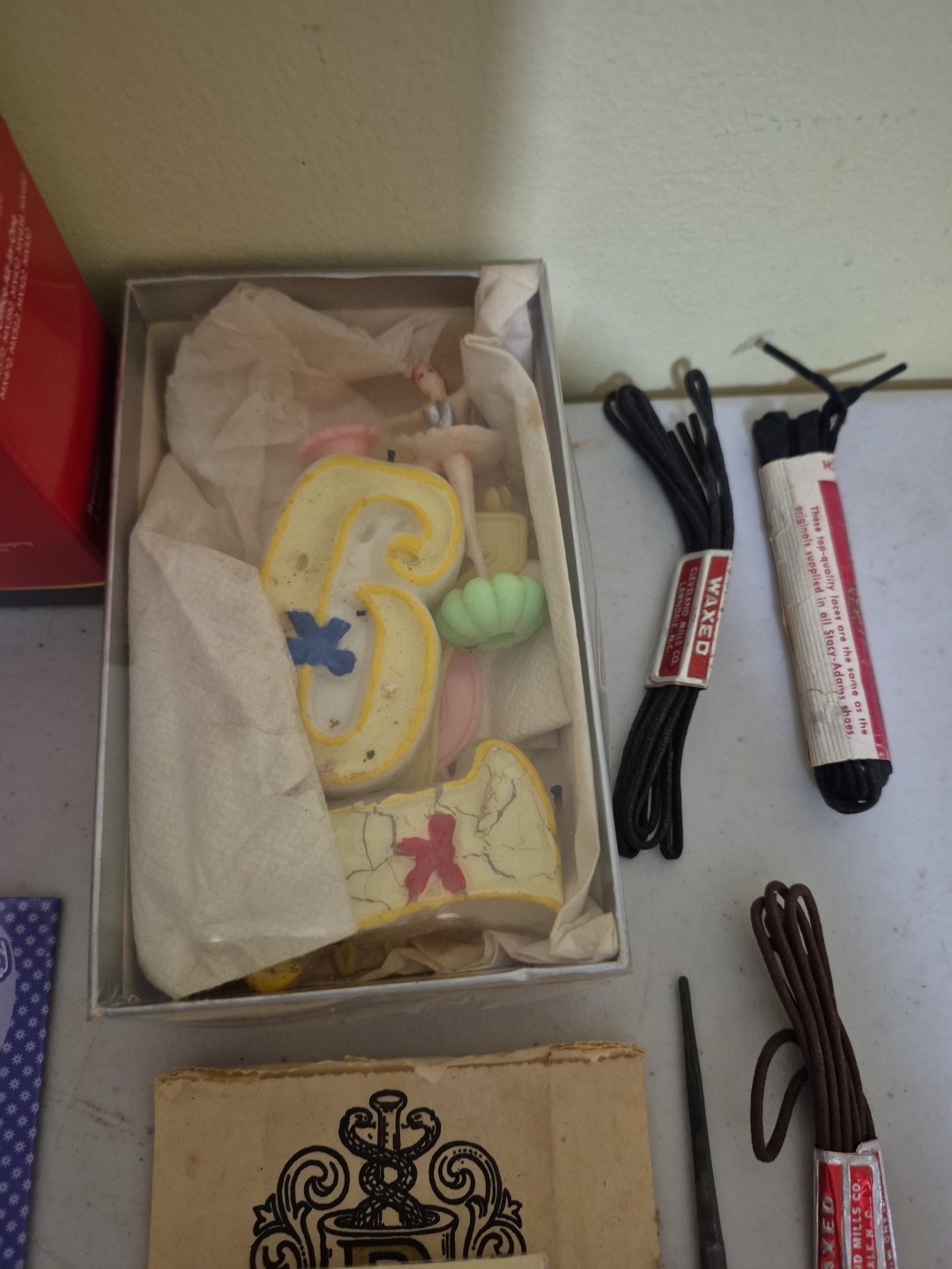 Junk Drawer Knick Knack Stuff Mixed Bundle Lot Of Many Pieces