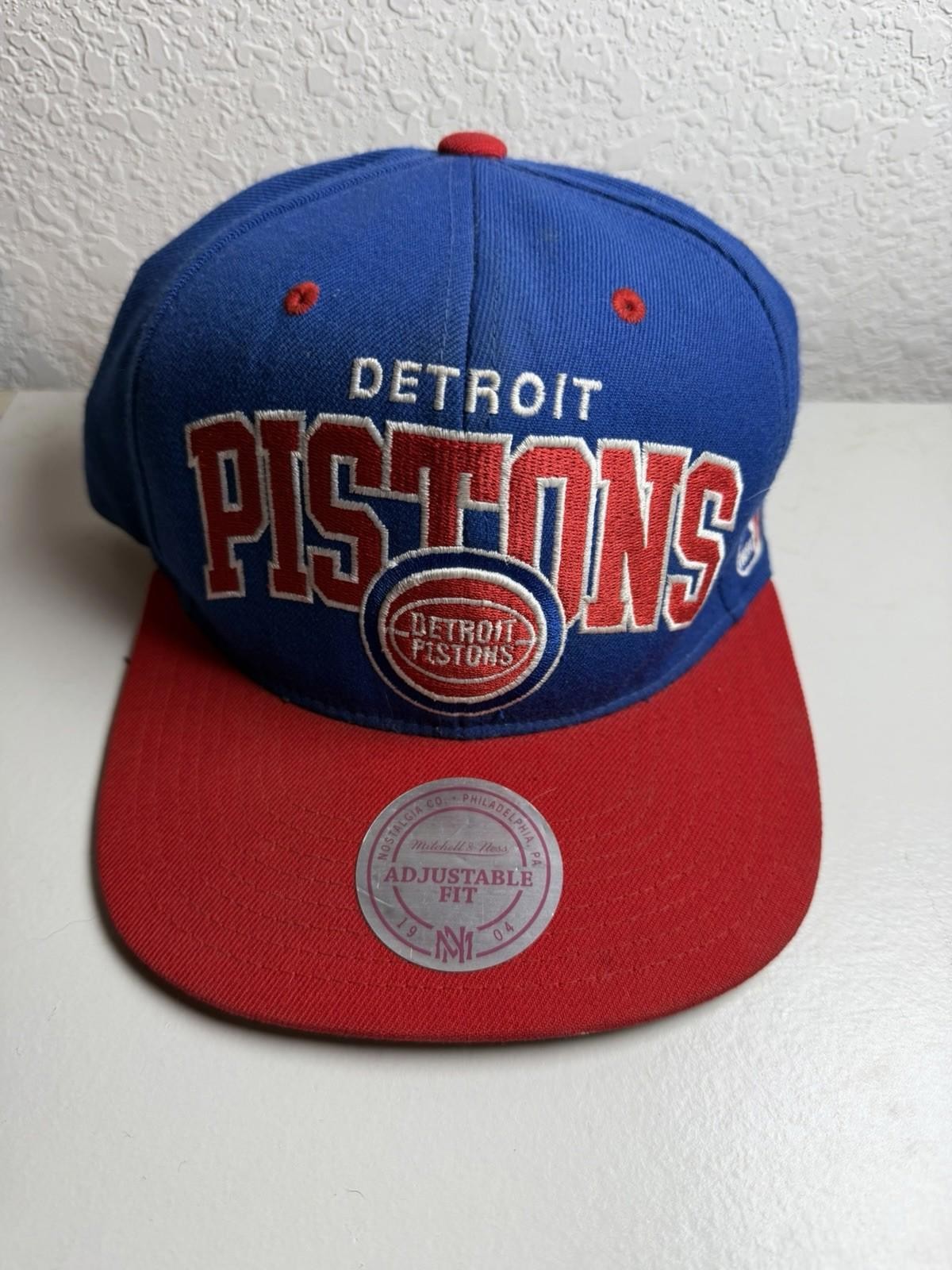 NBA Detroit Pistons Mitchell and Ness Snapback Cap Hat Official VTG Blue Red