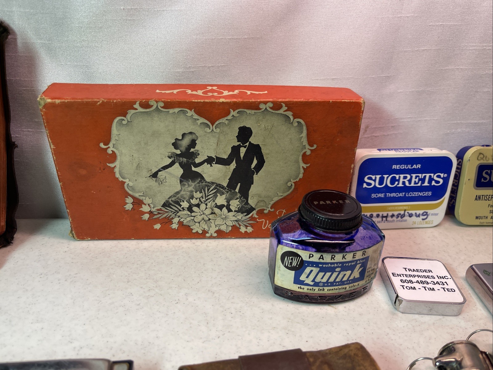 VINTAGE JUNK DRAWER LOT KNIVES, HARMONICA JEWELRY ADVERTISING SCOUTS WHEAT PENNY