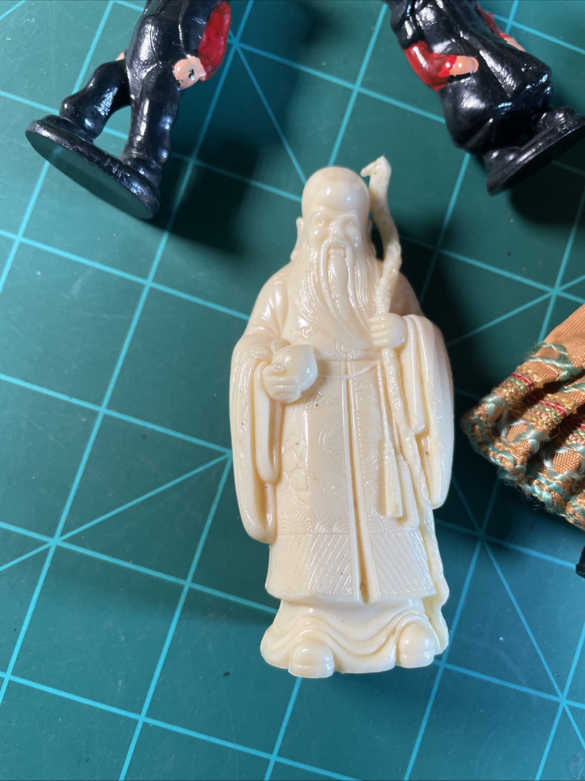 Junk Drawer Lot Of 4 Vintage Figurines