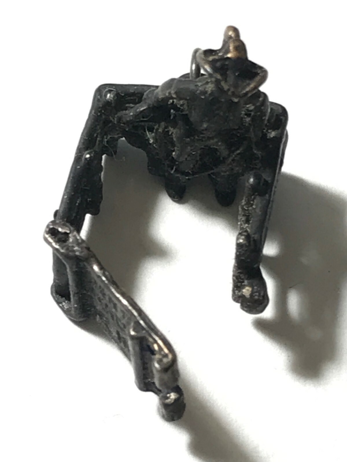 COLLECTABLE EXTRAVAGANZA Vintage DON’T FENCE ME IN CHARM sterling Silver SS-132