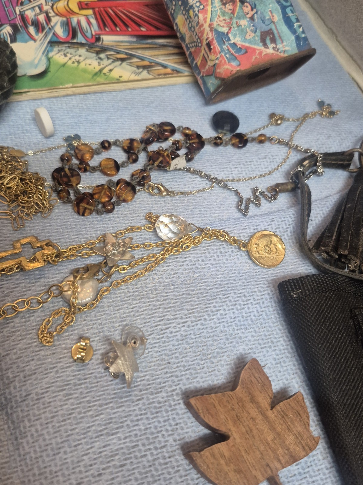 Huge Vintage Junk Drawer Lot Collectibles Box Resellers Bulk Wholesale Treasures