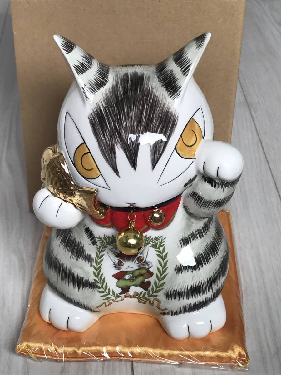 Wachifield Dayan Lucky Cat Piggy Bank Figurine Ceramic Collectible 8.7 inches