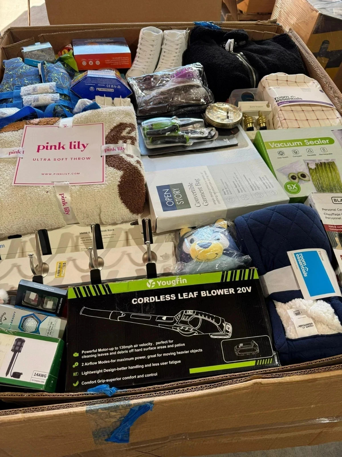 Amazon Target Bulk Lot – Household, Fashion & Electronics Mix