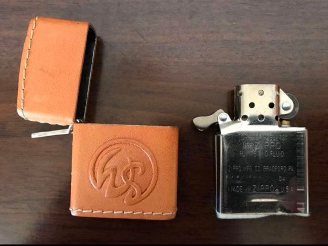 Zippo WINS HOUSE Winds House Leather Made in 2004 Good Condition
